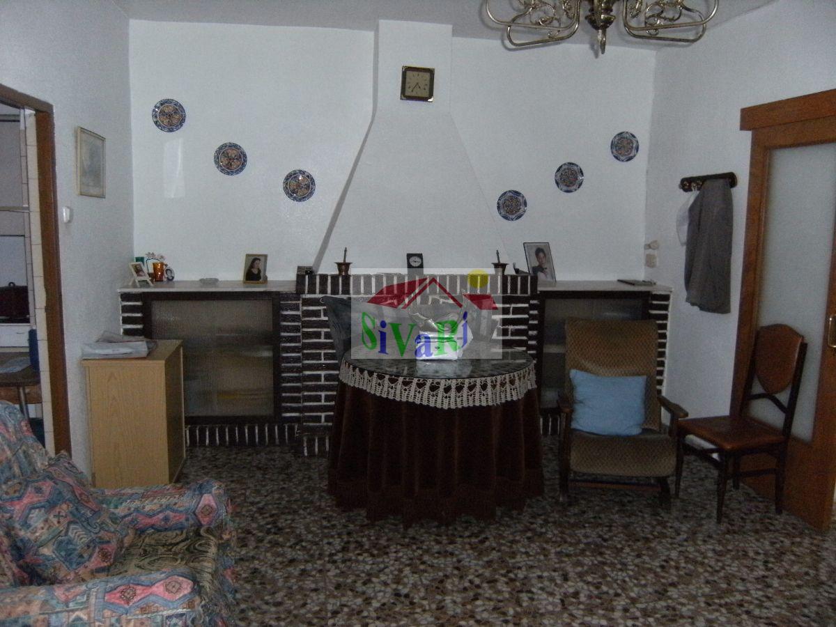 For sale of house in Abarán