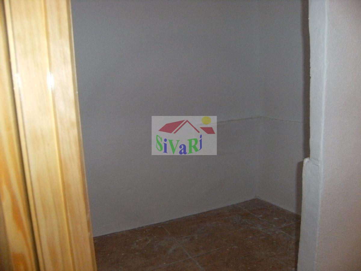 For sale of house in Abarán