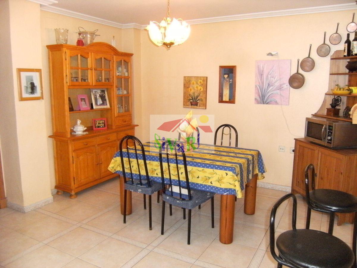 For sale of flat in Alcantarilla