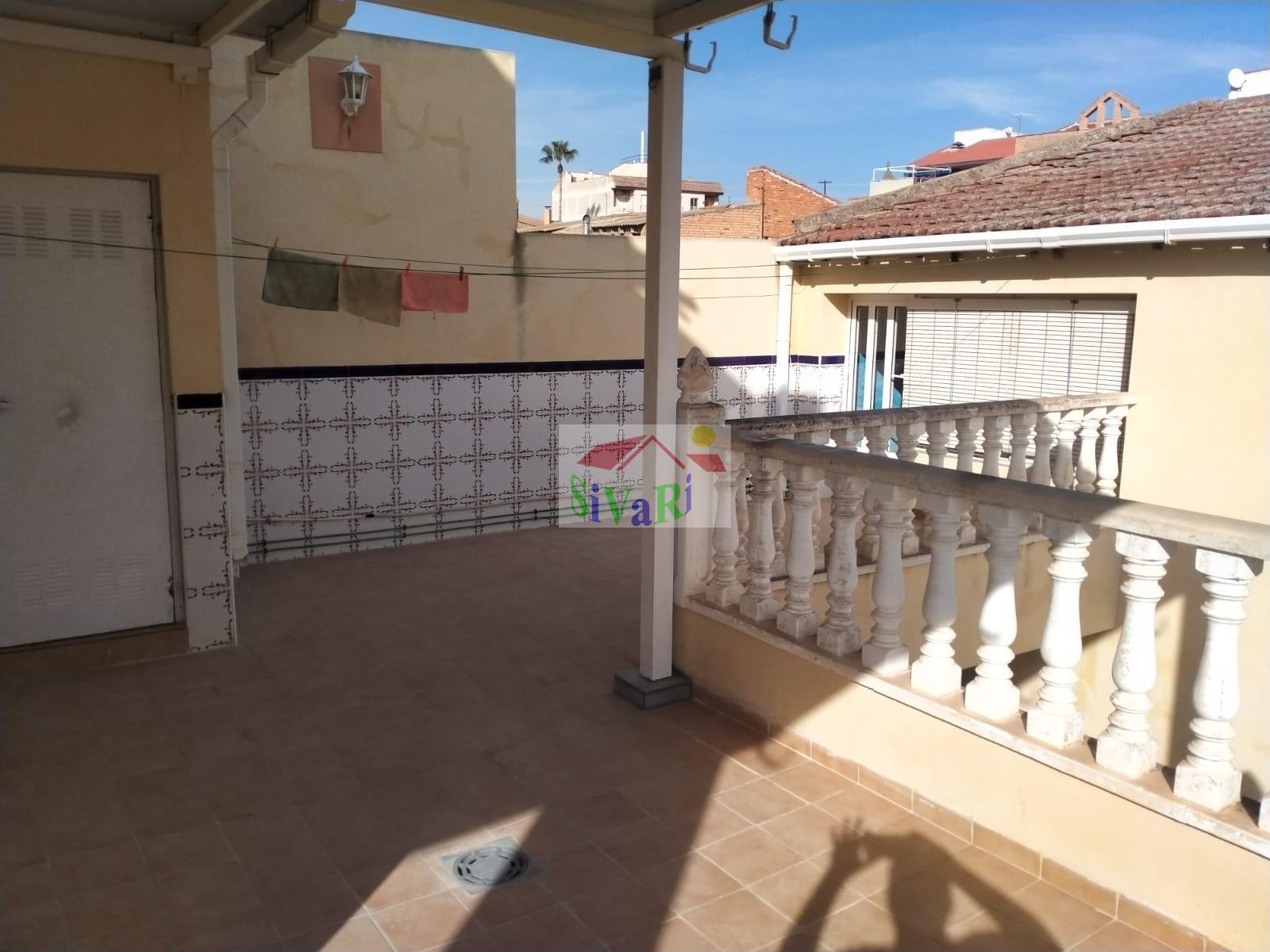 For sale of flat in Alcantarilla