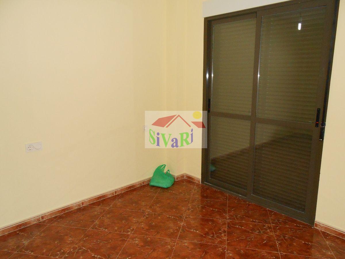 For sale of flat in Abarán