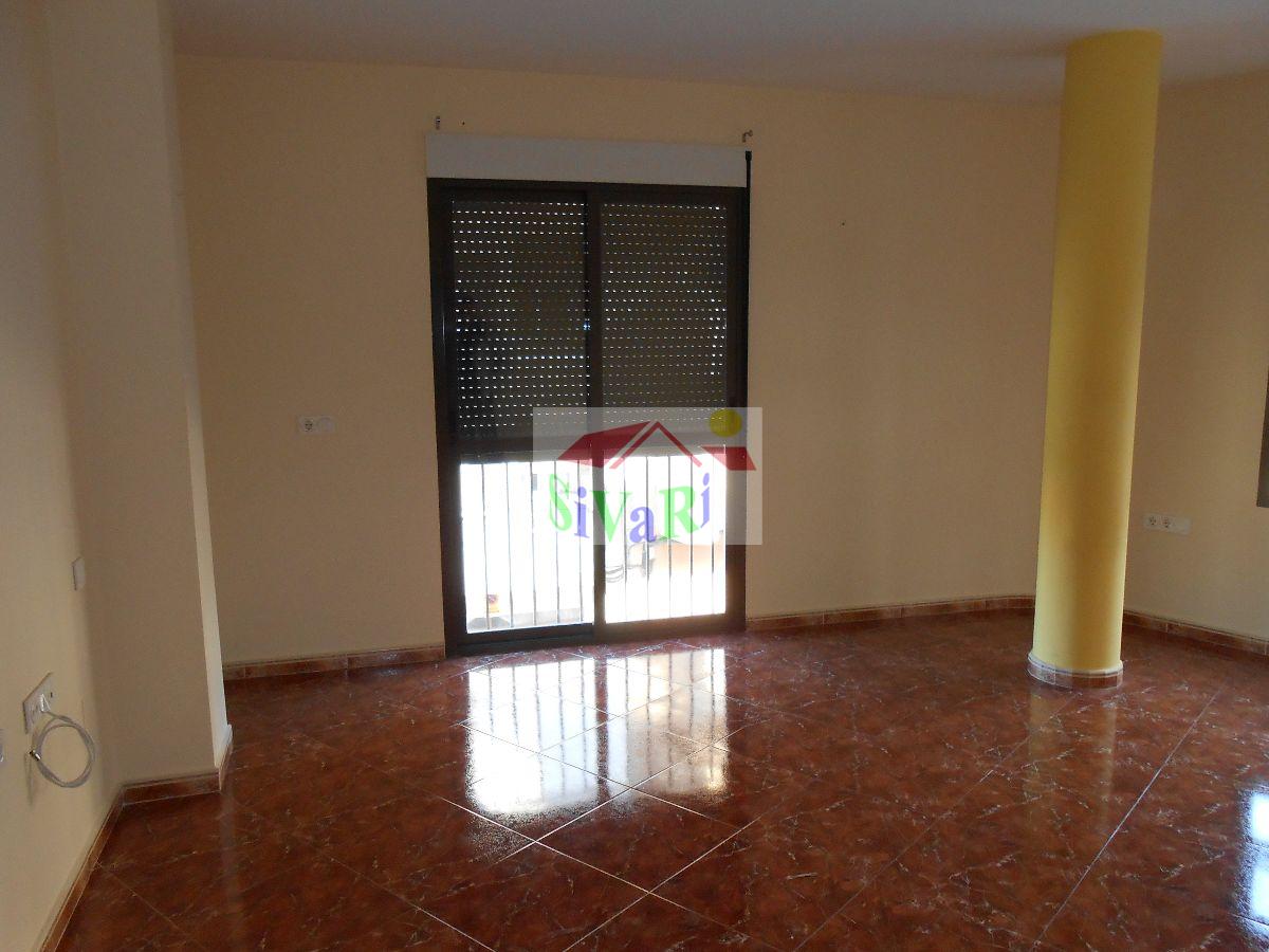 For sale of flat in Abarán