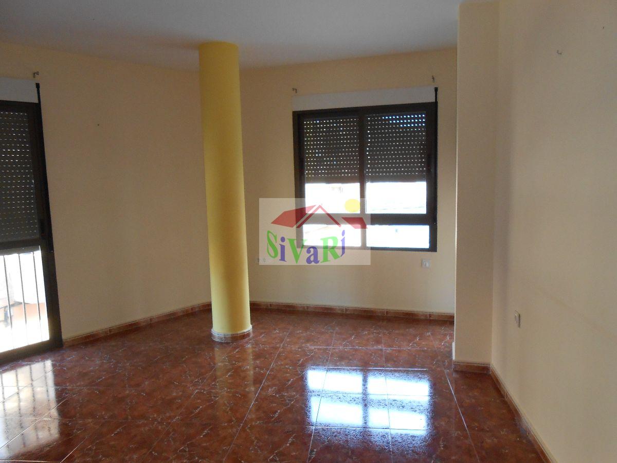 For sale of flat in Abarán