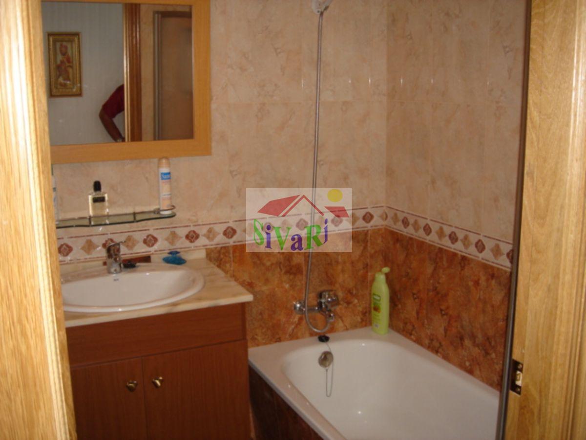 For sale of flat in Abarán