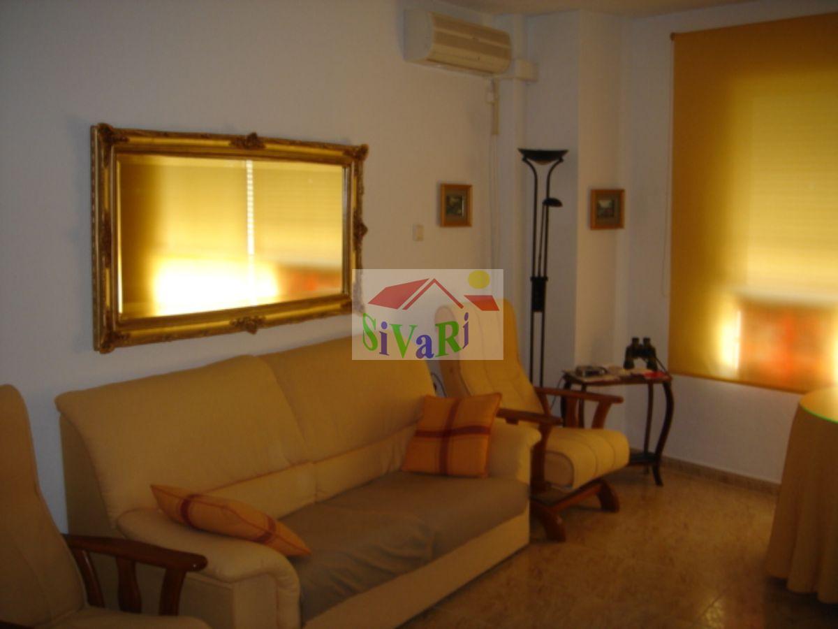 For sale of flat in Abarán