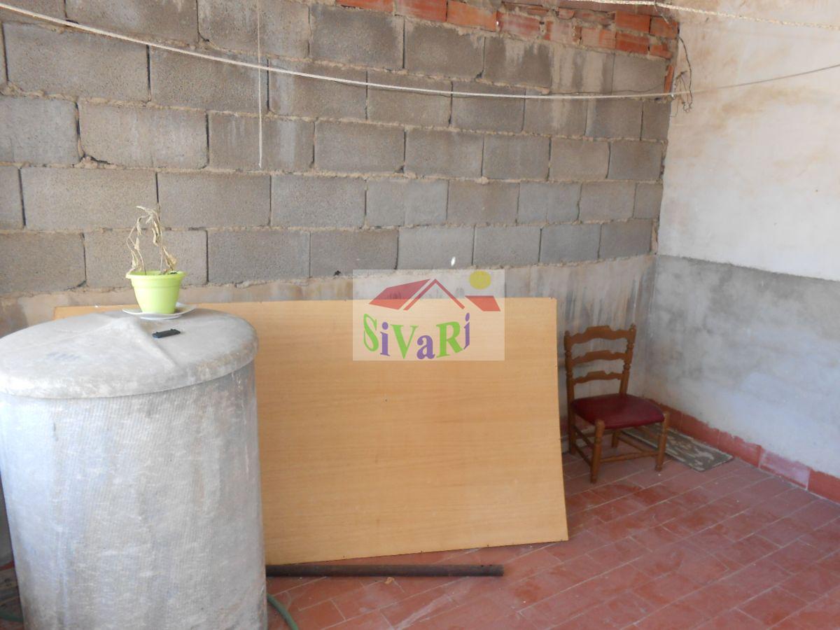 For sale of house in Abarán