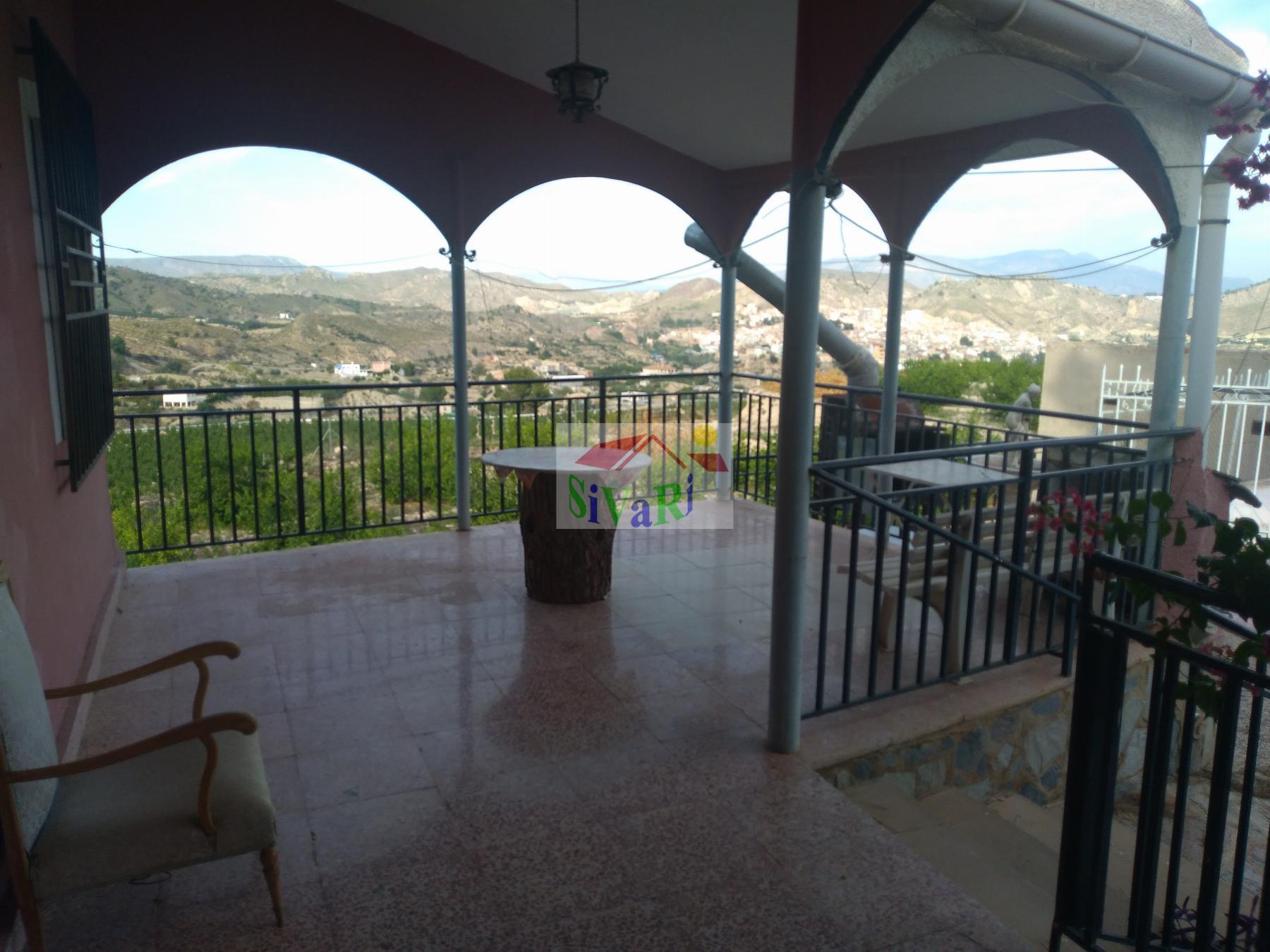 Venta de chalet en Abarán