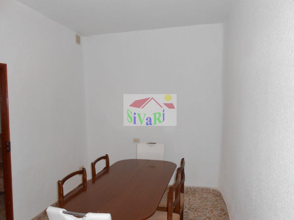 For sale of house in Abarán