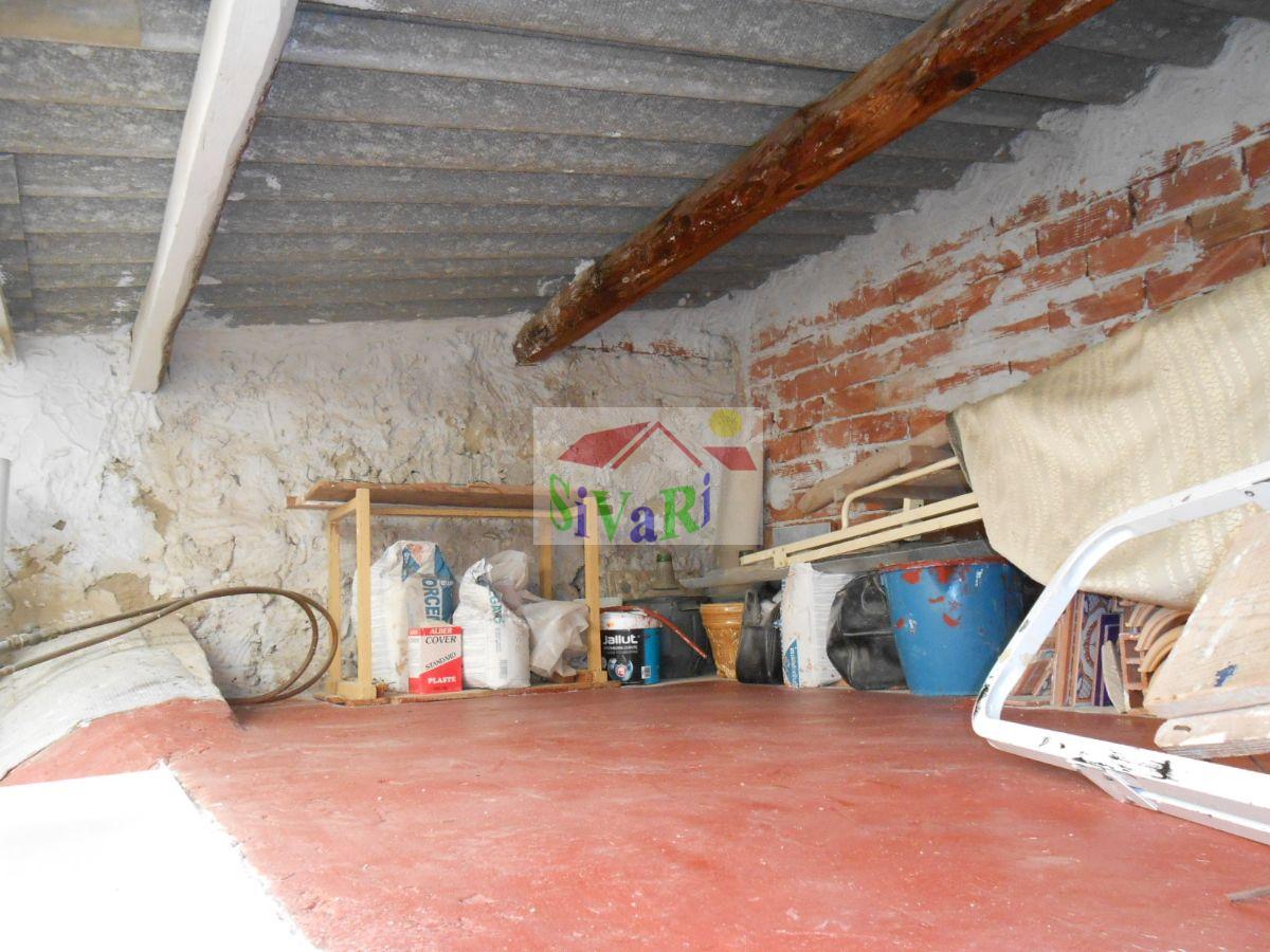 For sale of house in Abarán