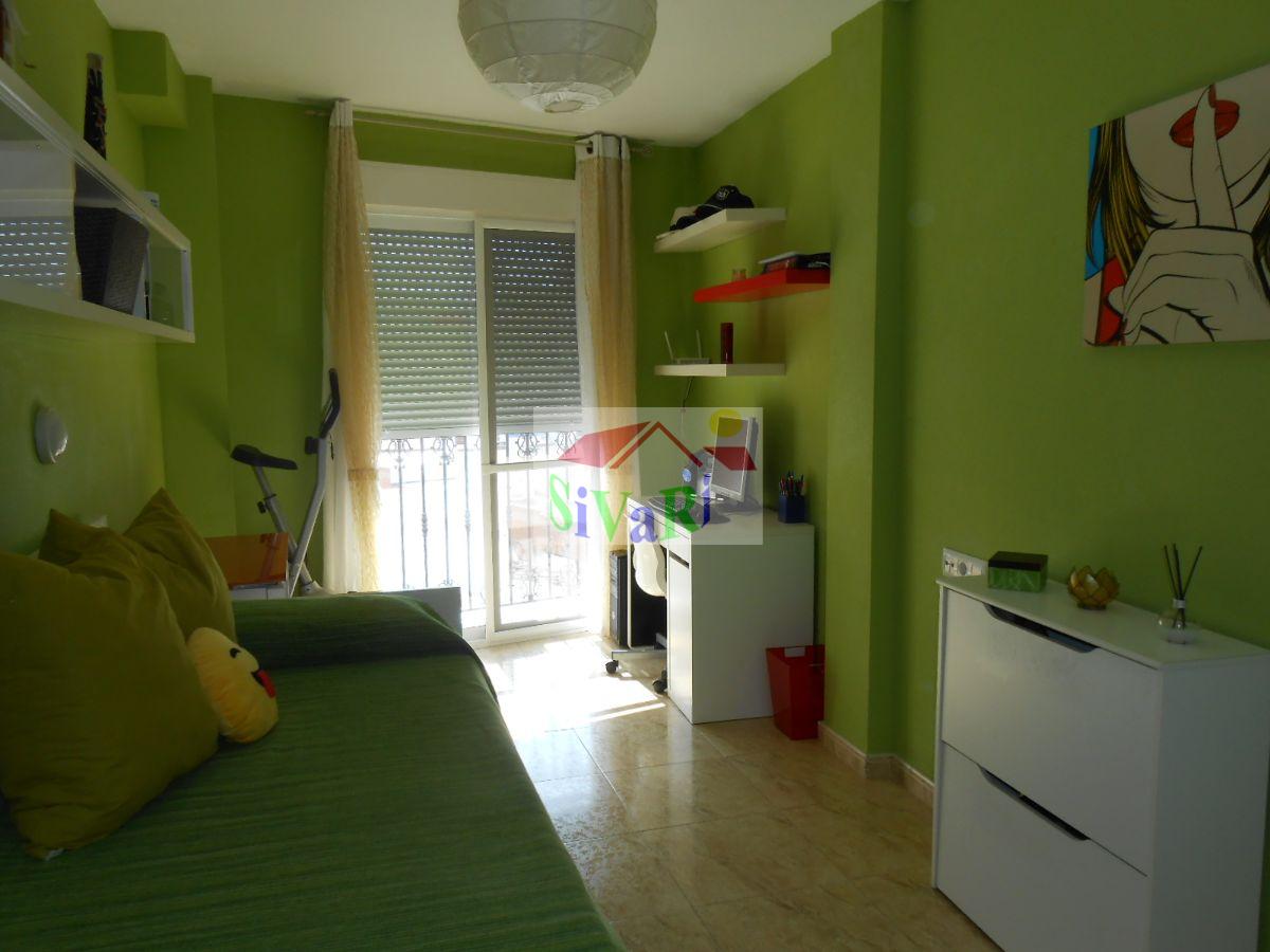 For sale of flat in Abarán