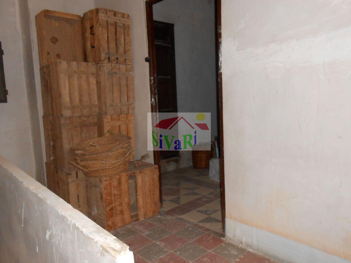 For sale of house in Abarán