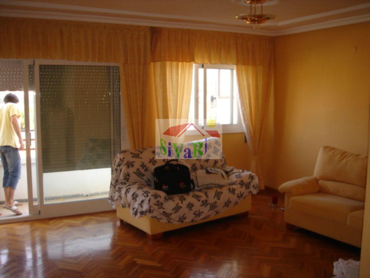 For sale of flat in Blanca