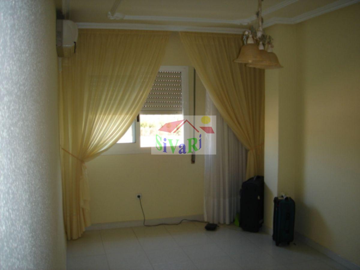 For sale of flat in Blanca