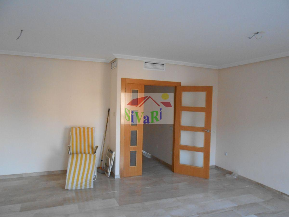 For sale of flat in Blanca