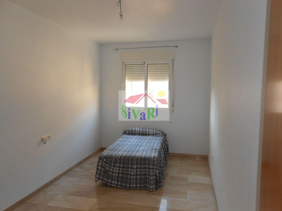 For sale of flat in Blanca