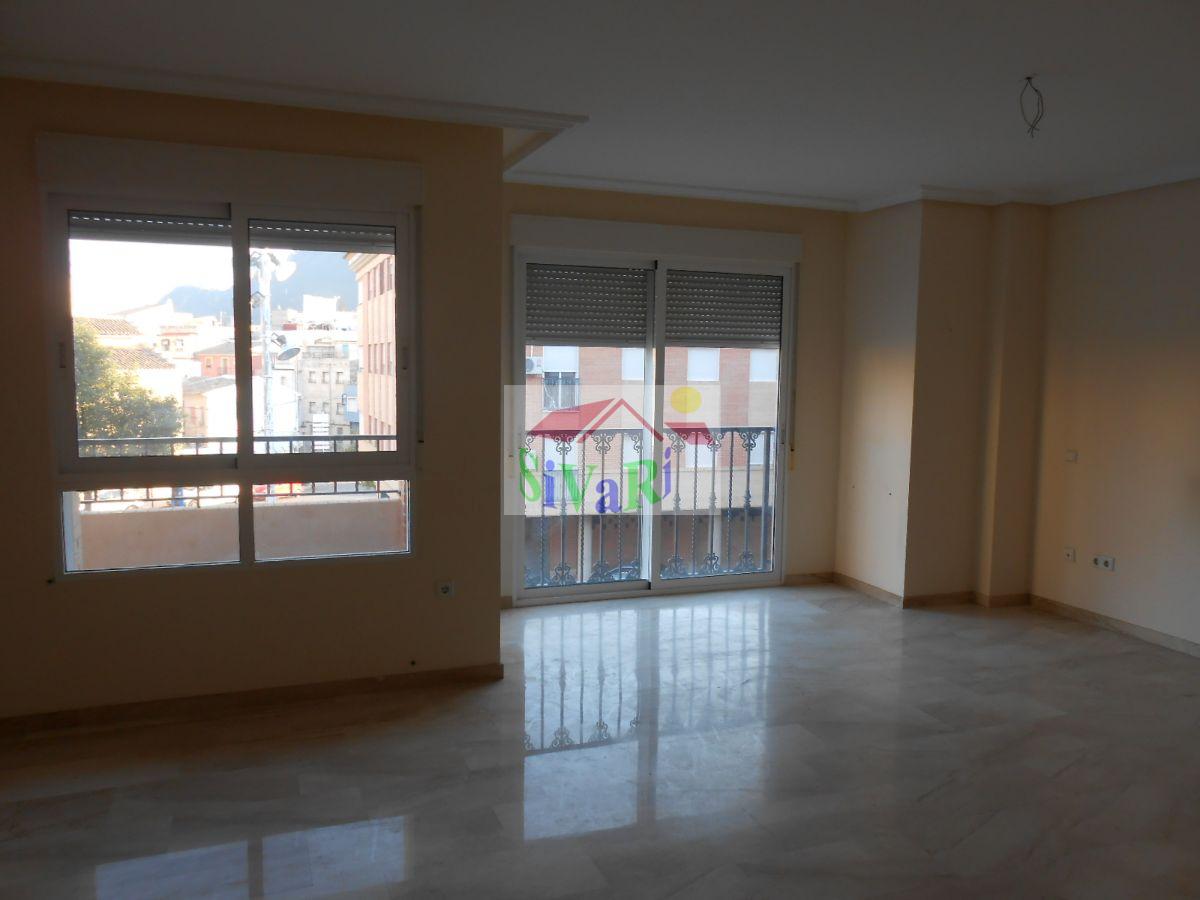 For sale of flat in Blanca