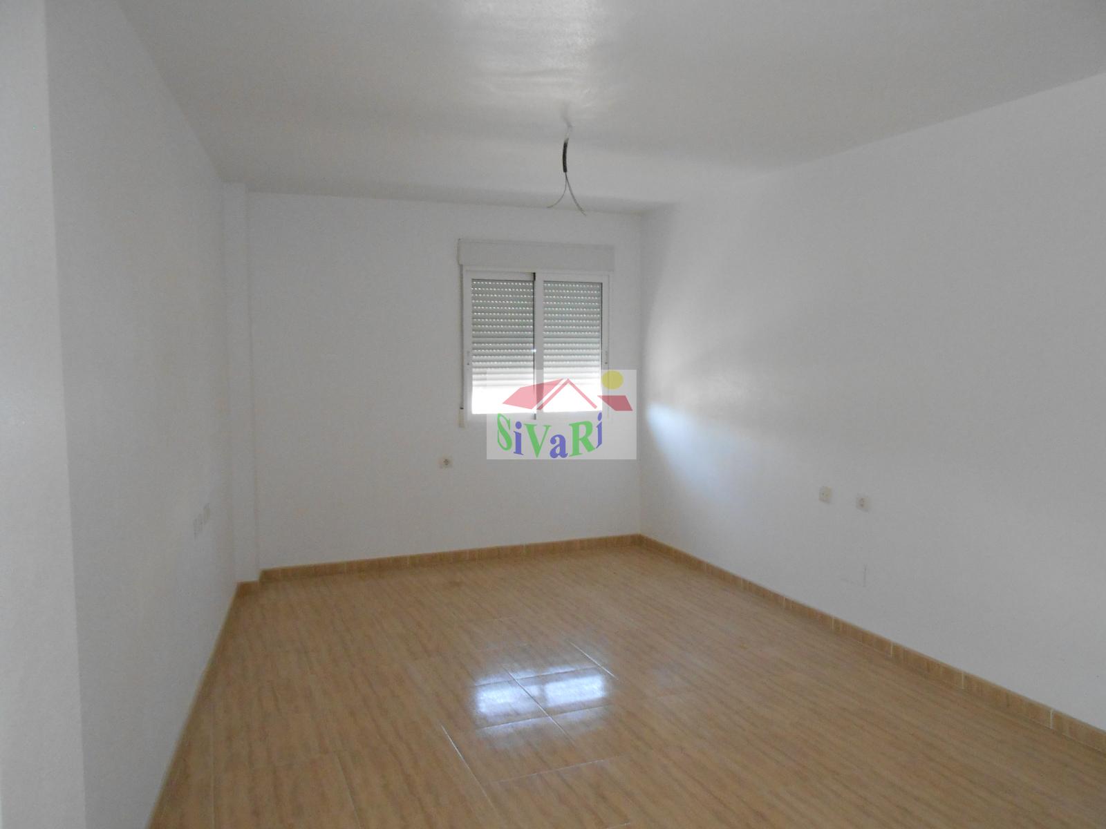 For sale of duplex in Abarán