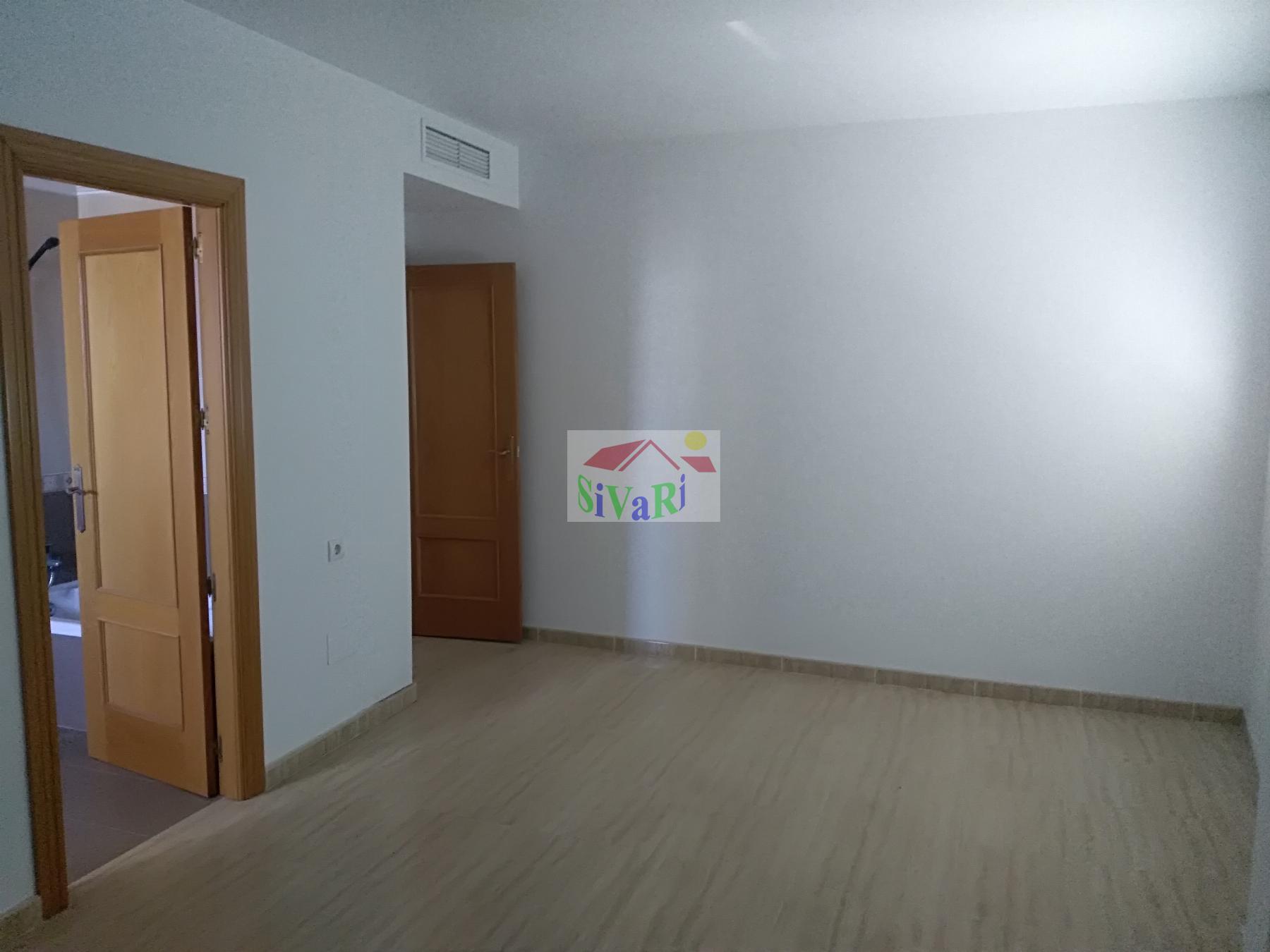 For sale of duplex in Abarán