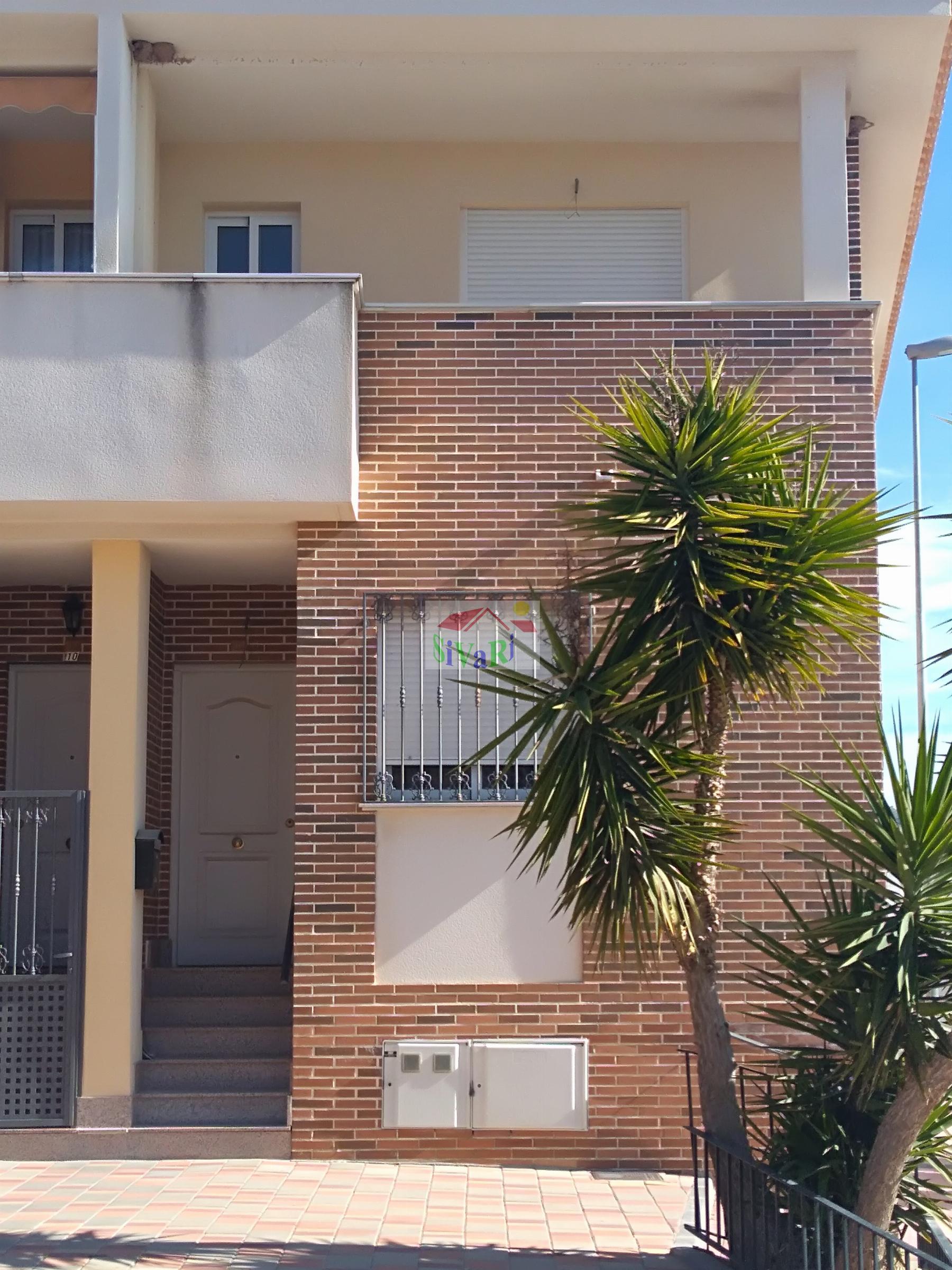 For sale of duplex in Abarán