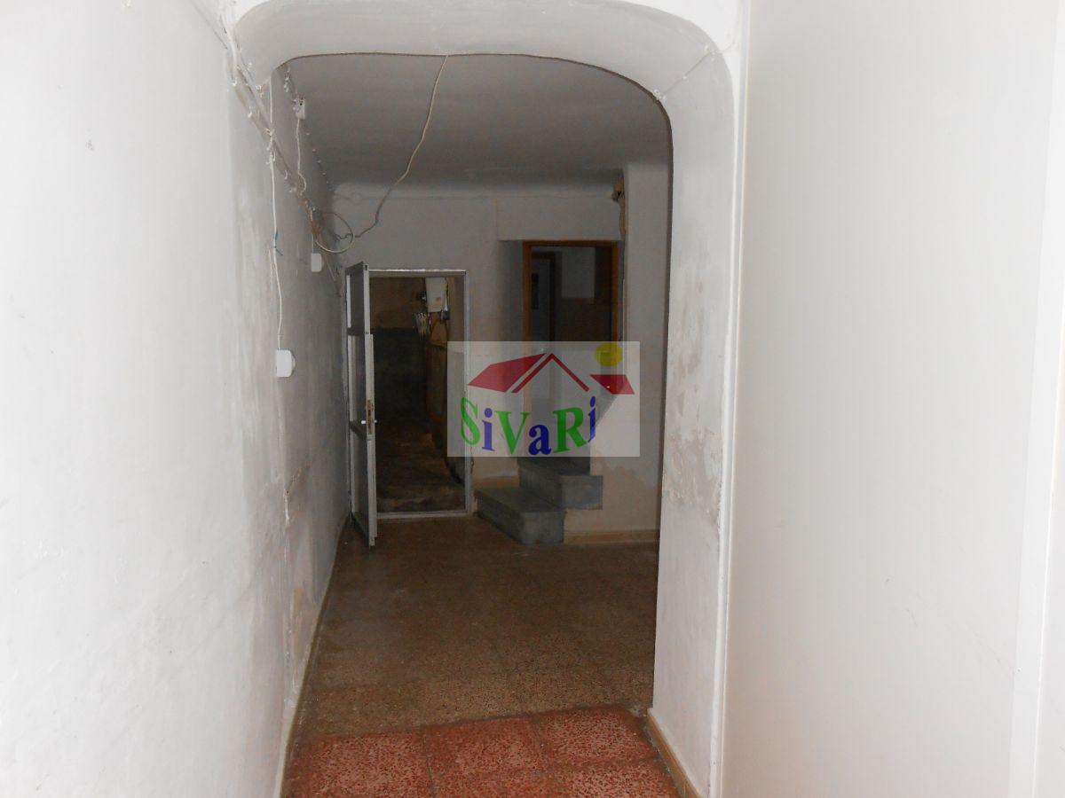 For sale of house in Abarán