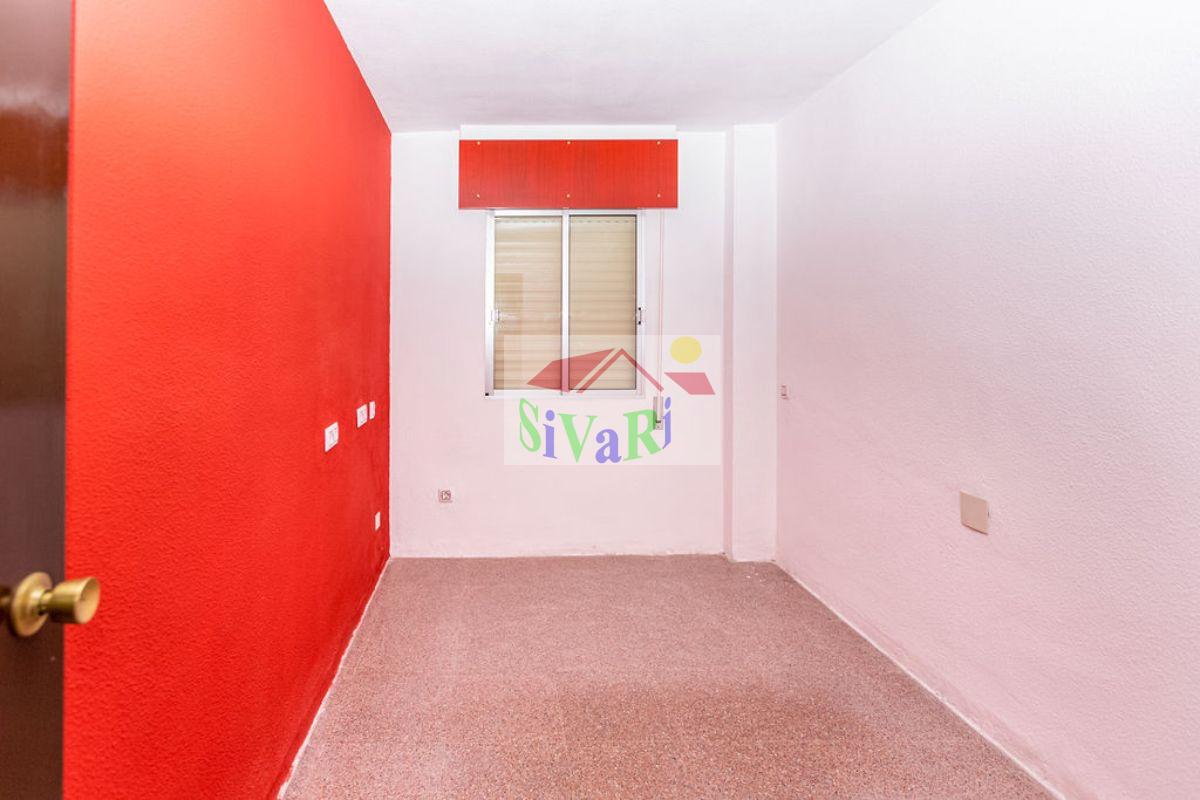 For sale of flat in Abarán