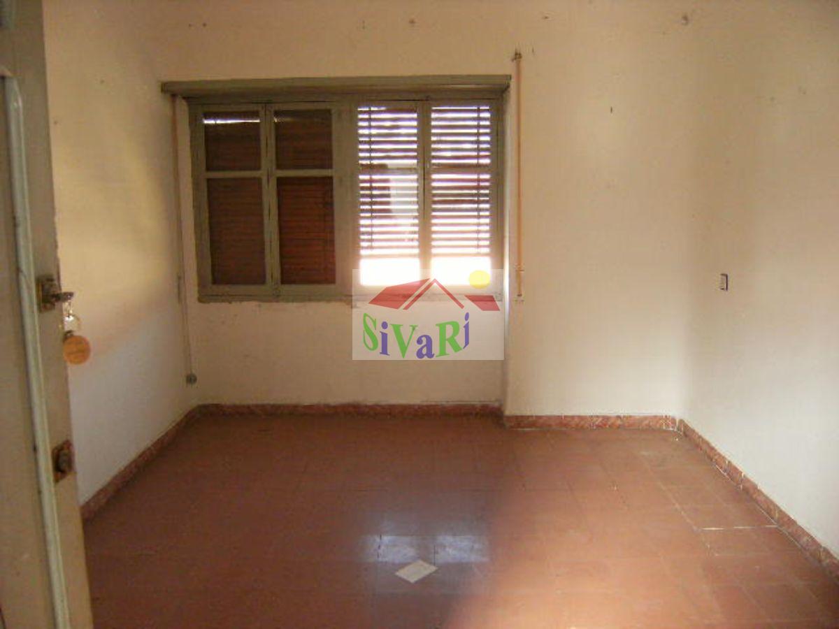 For sale of flat in Abarán