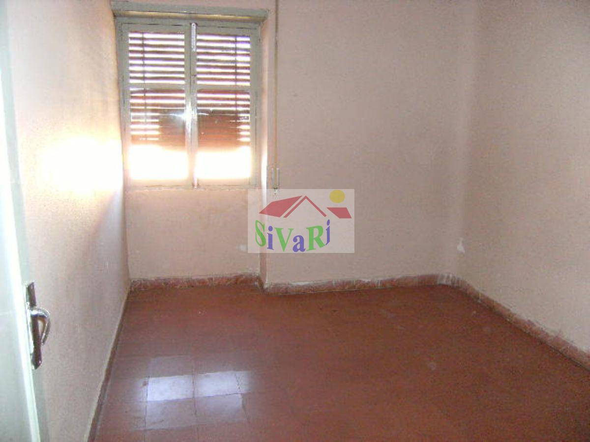 For sale of flat in Abarán