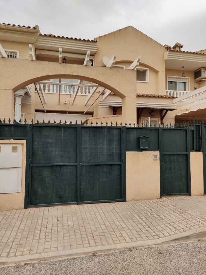 For sale of semidetached in Elche-Elx