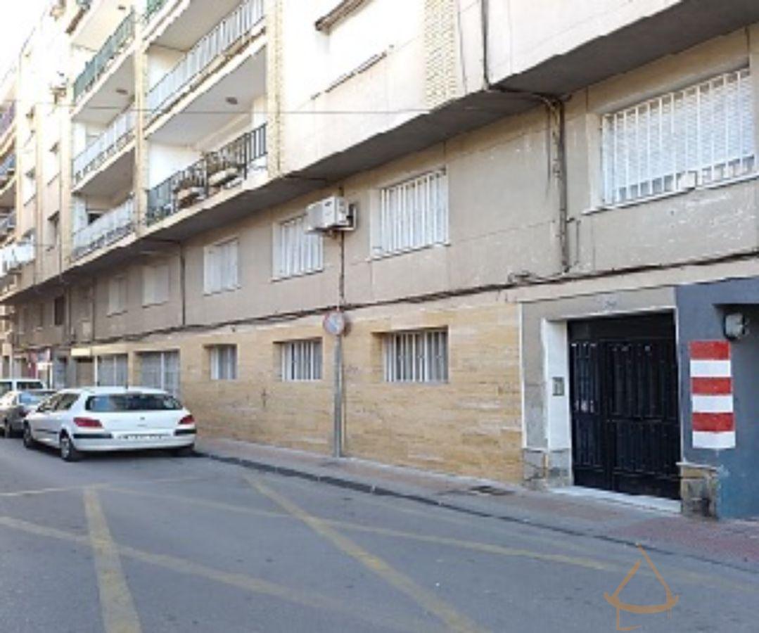 Venta de local comercial en Molina de Segura