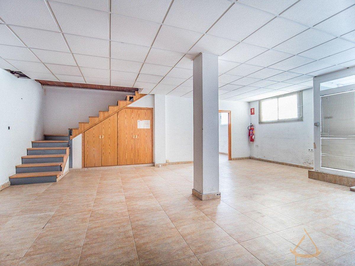 Venta de local comercial en Molina de Segura