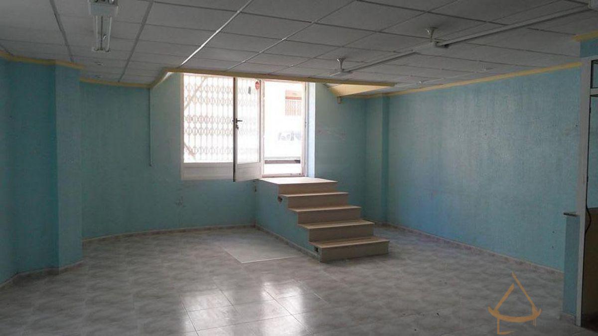 For sale of commercial in Guardamar del Segura