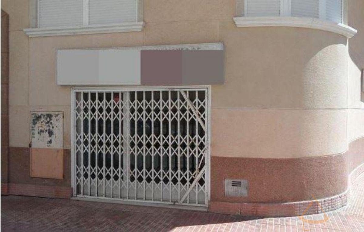 Venta de local comercial en Guardamar del Segura