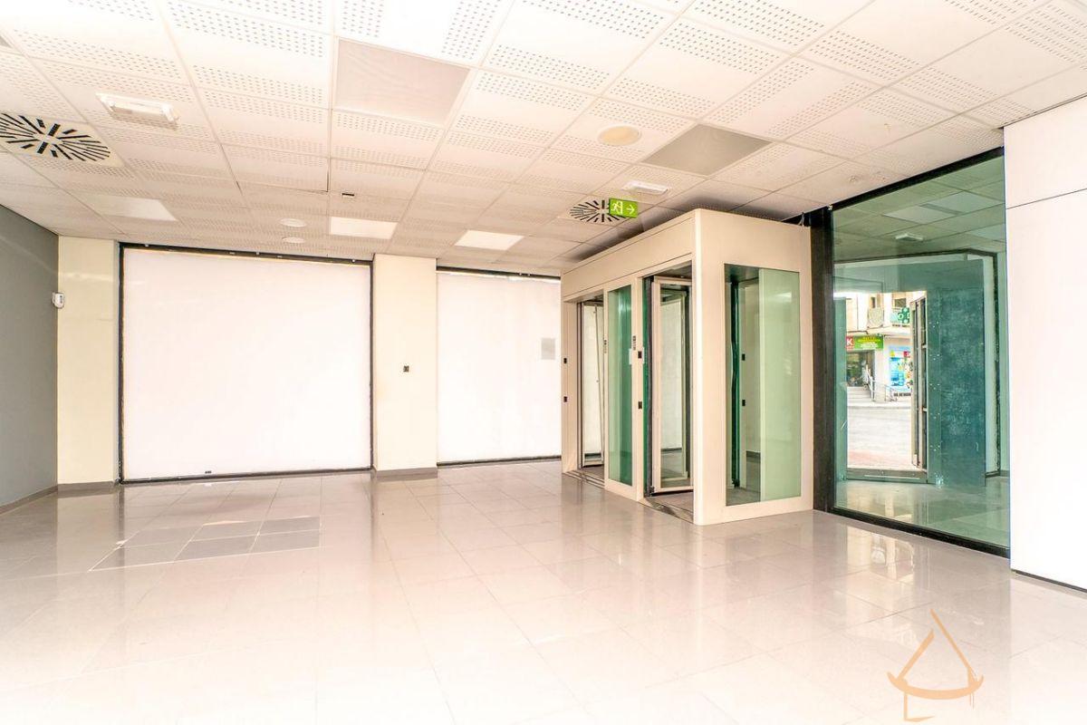 For sale of commercial in Torrevieja