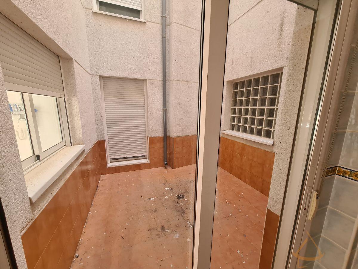 For sale of flat in Algezares