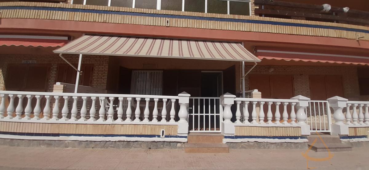 Sprzedaż z mieszkanie na parterze w Torrevieja
