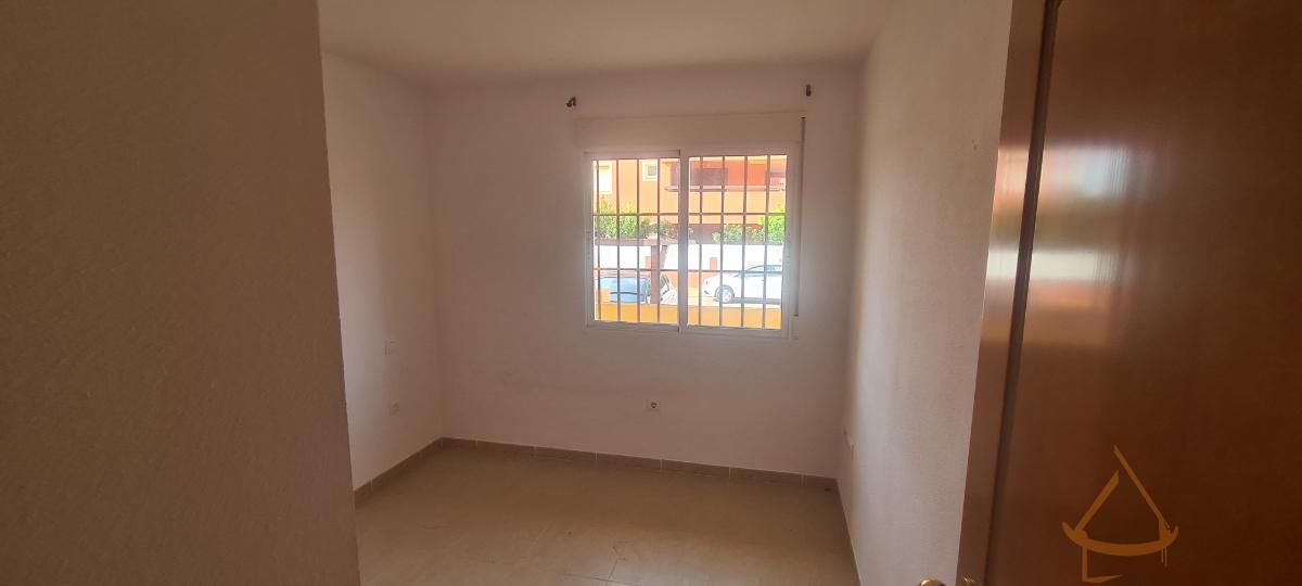 Sprzedaż z mieszkanie na parterze w Cartagena