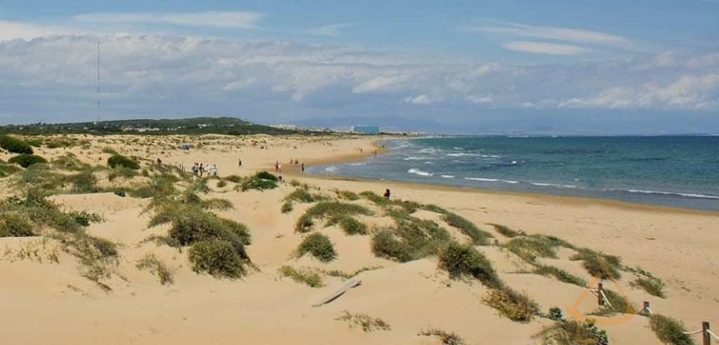 For sale of apartment in Guardamar del Segura