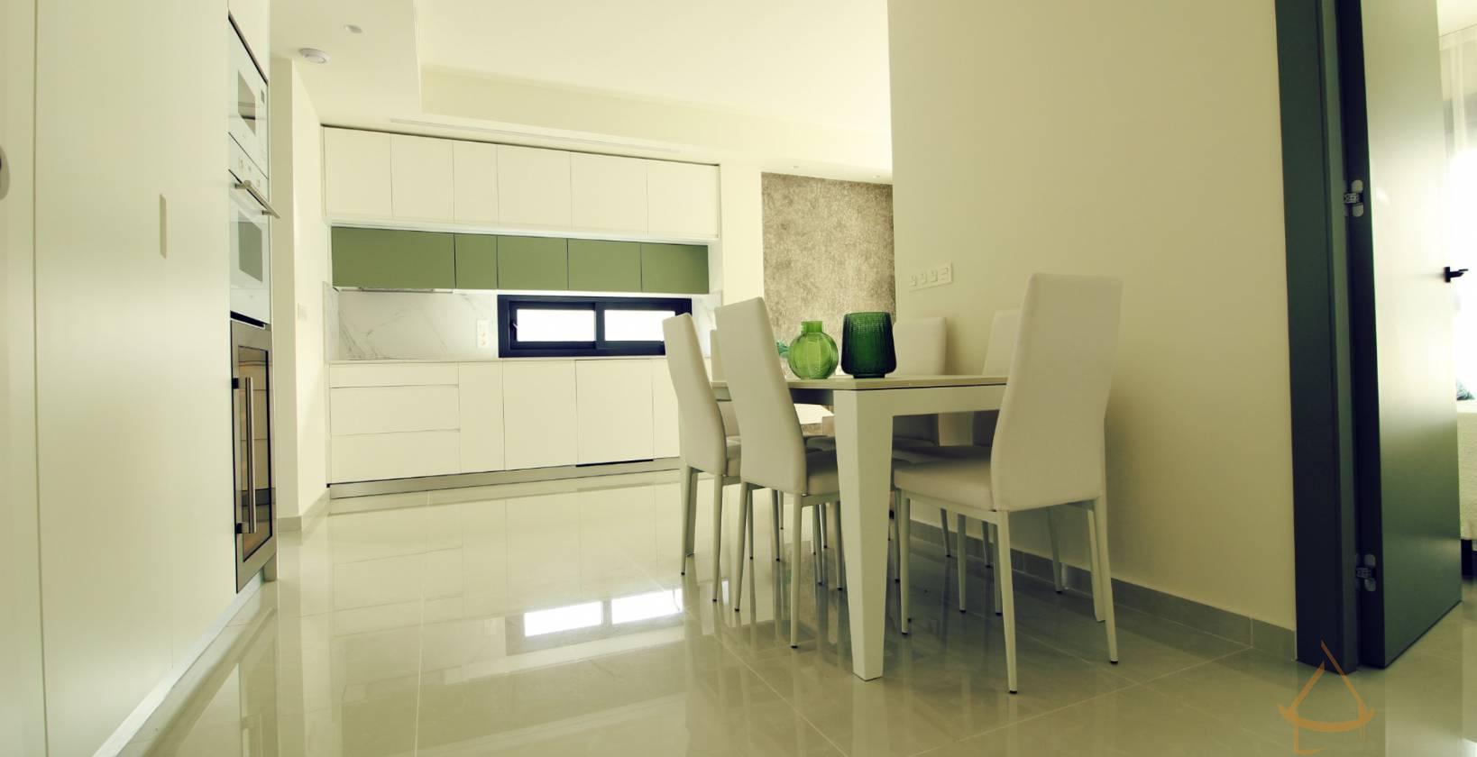 Zu verkaufen von wohnung in
 Pilar de la Horadada