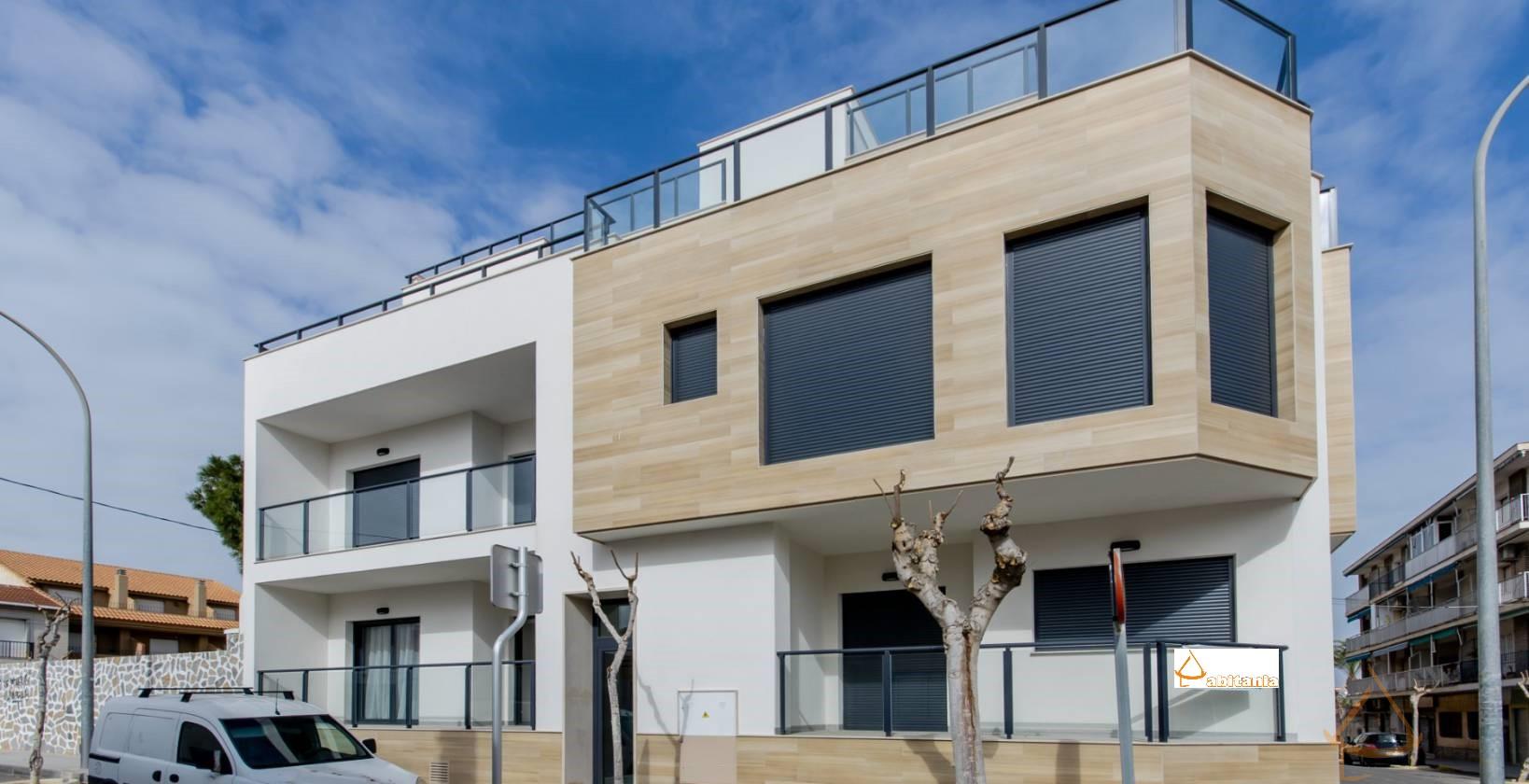 Zu verkaufen von wohnung in
 Pilar de la Horadada