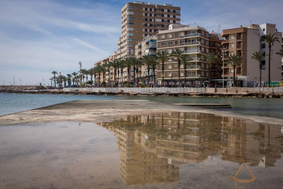 Zu verkaufen von penthouse in
 Torrevieja