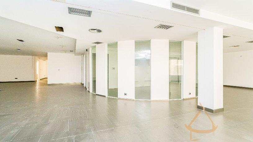 For sale of office in Alicante