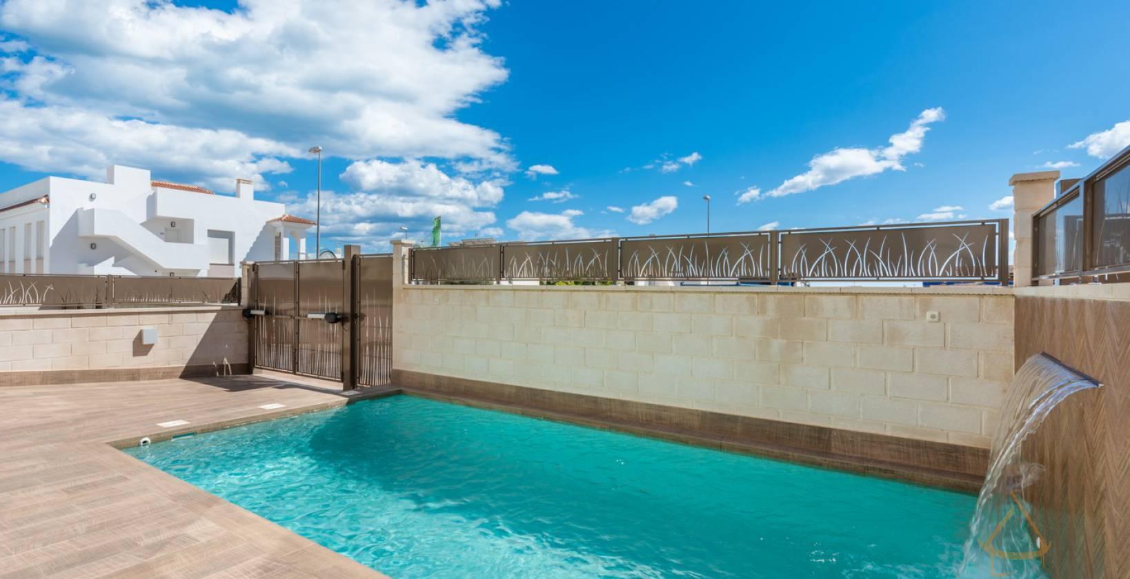 For sale of villa in Torrevieja