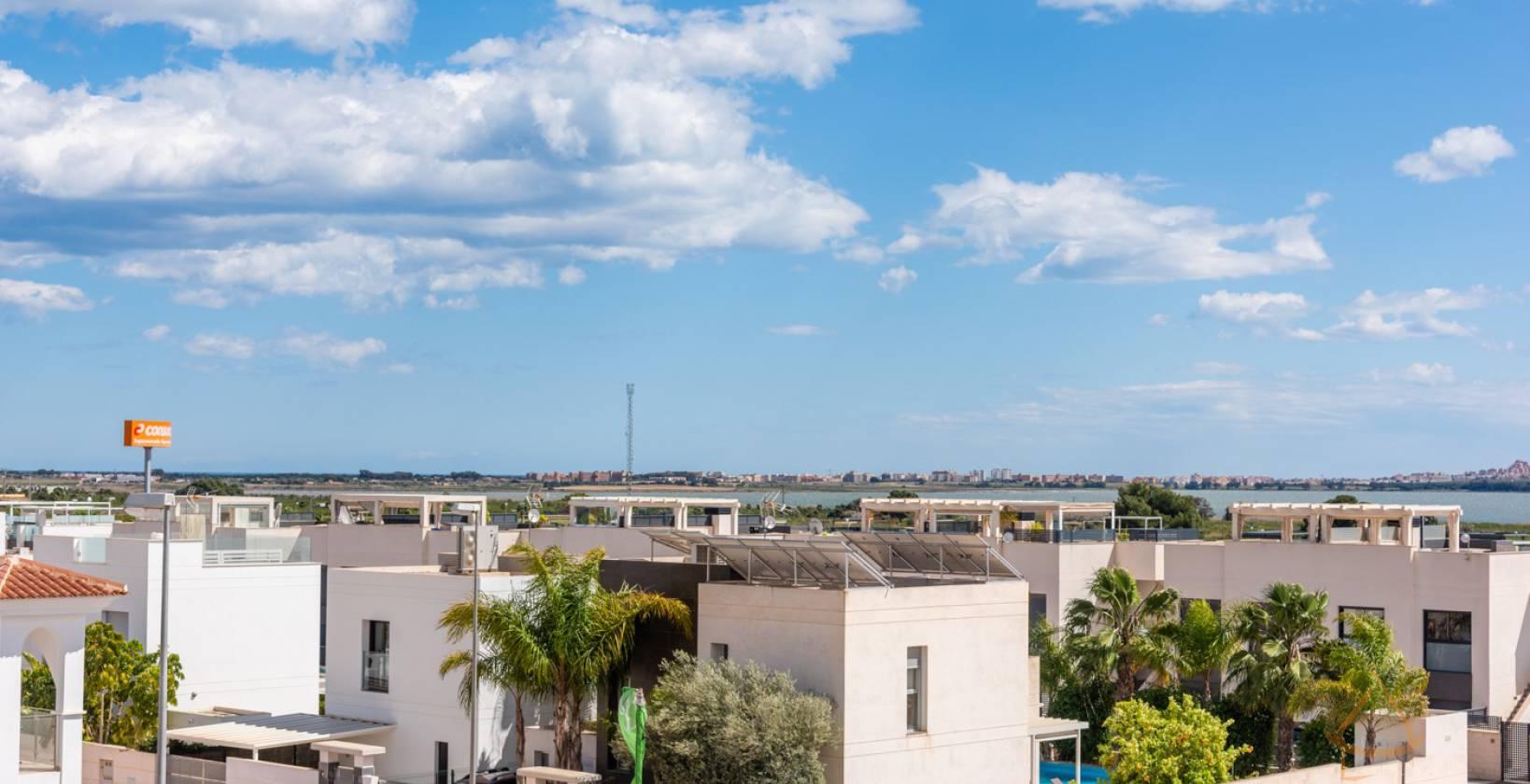 For sale of villa in Torrevieja