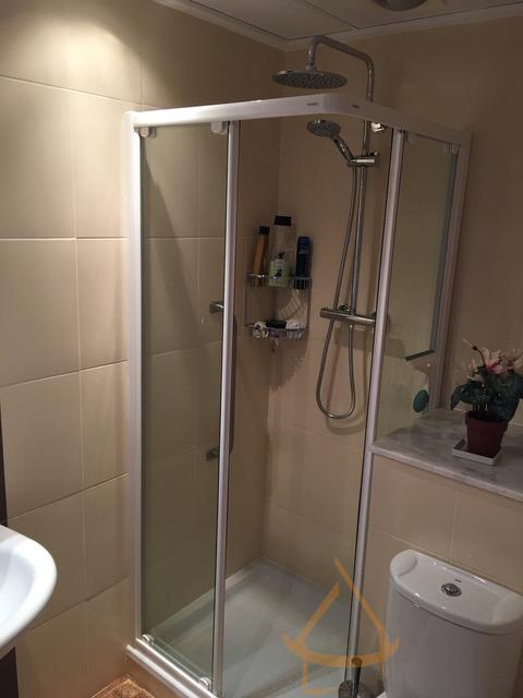 For sale of penthouse in Gea y Truyols