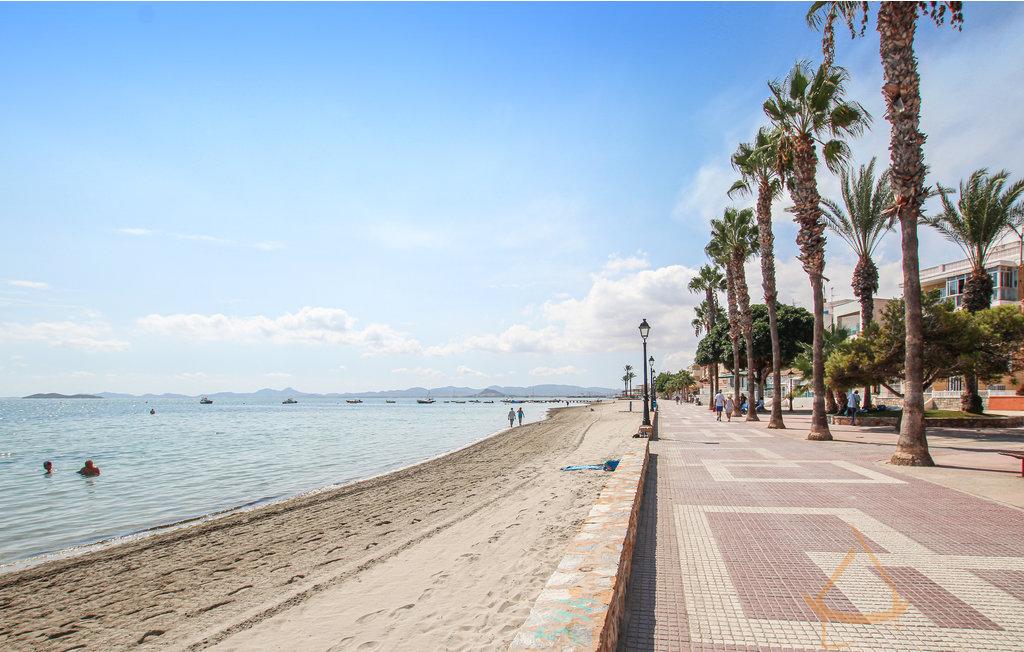 For sale of apartment in Los Alcázares