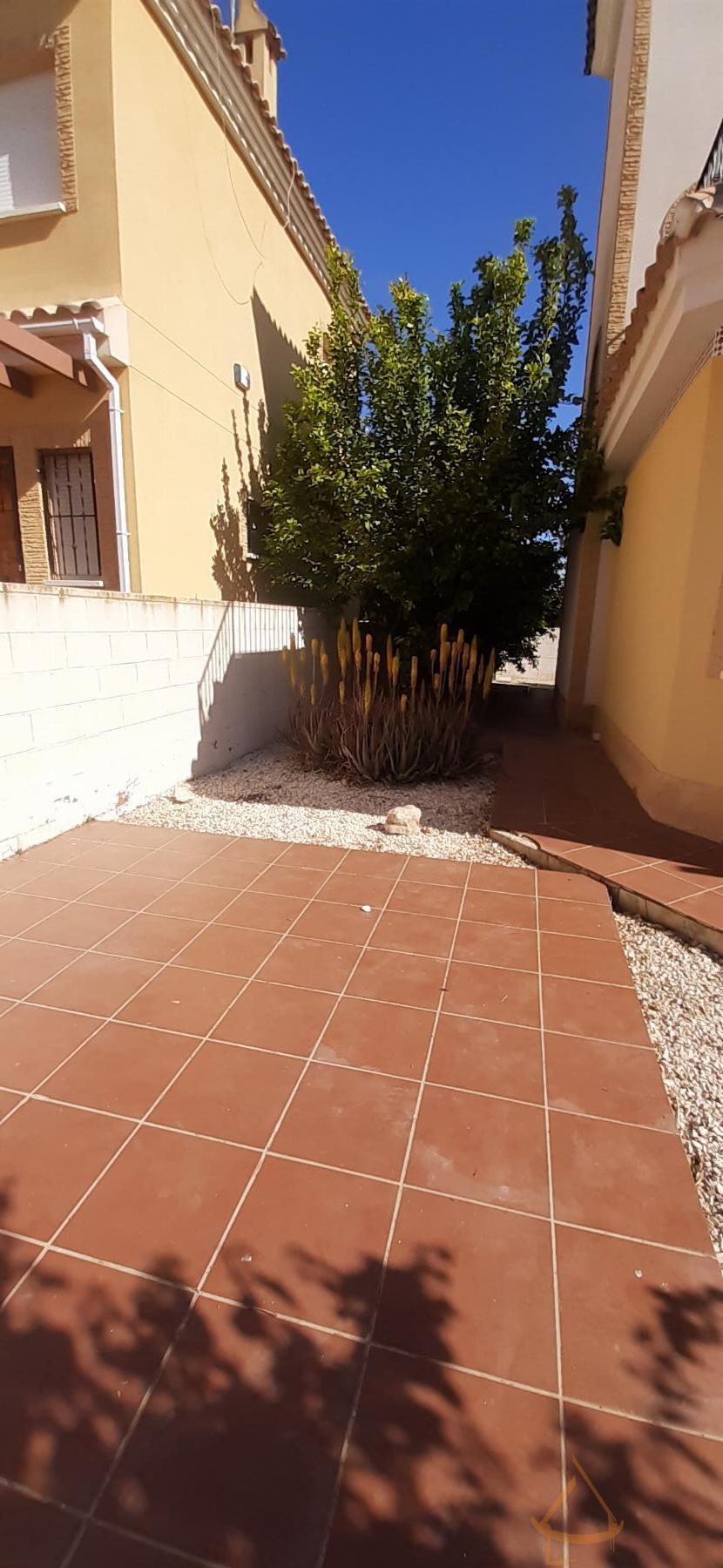 For sale of chalet in Algorfa