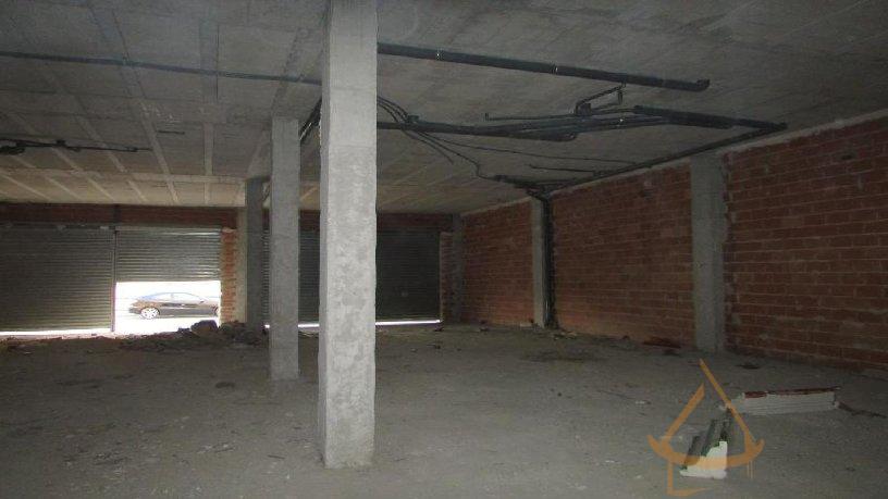 Venta de local comercial en Catral