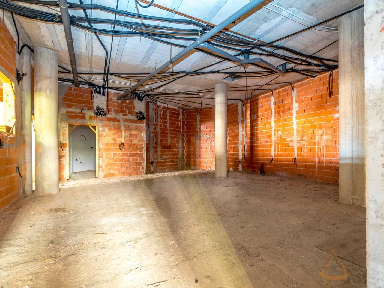 Sprzedaż z local comercial w Almoradí