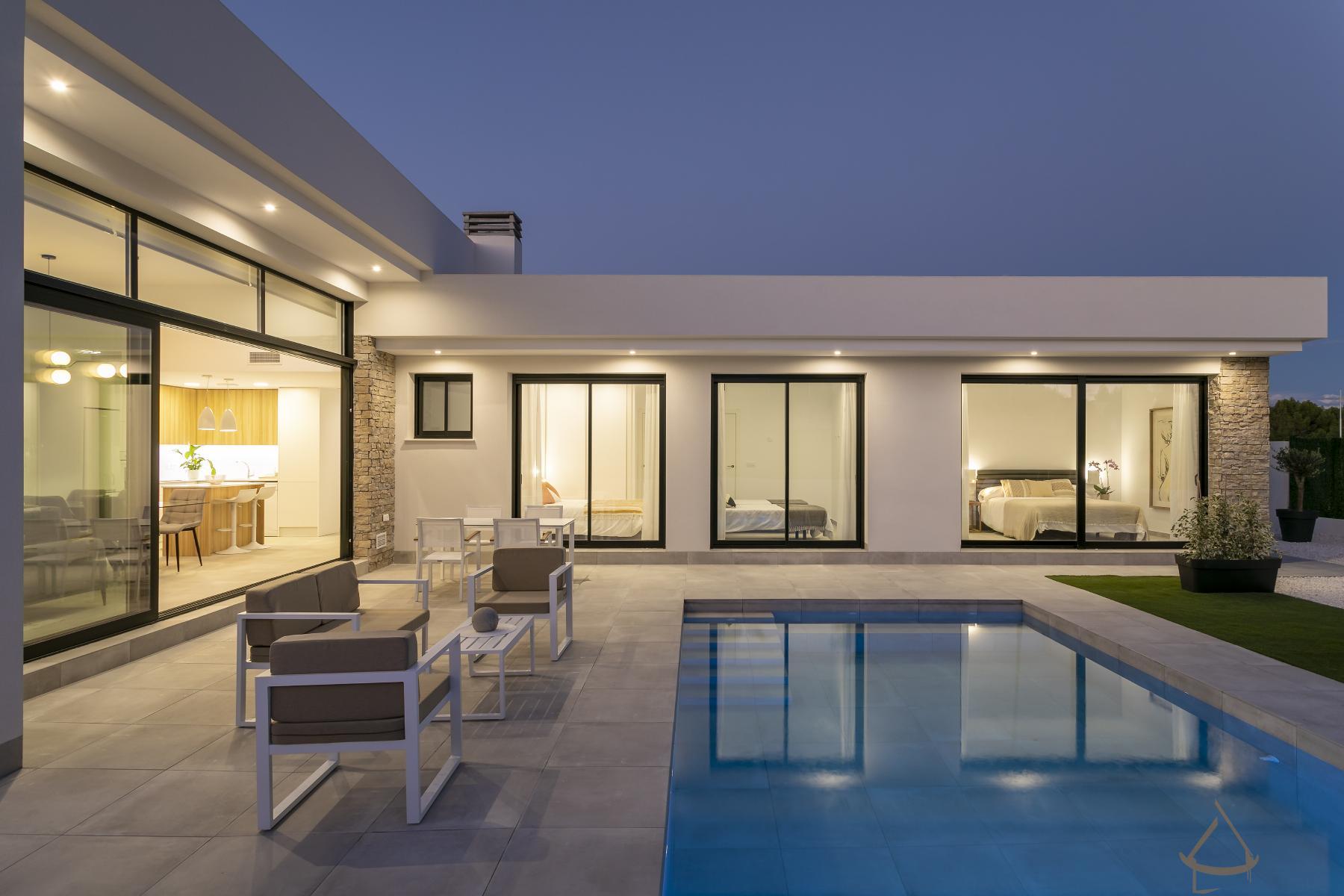 Zu verkaufen von villa in
 Calasparra