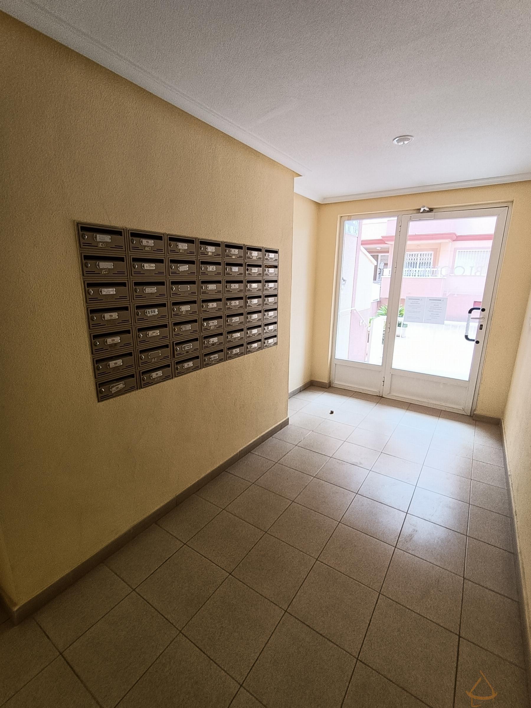 Venta de piso en Algorfa